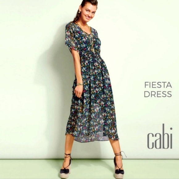 CAbi Dresses & Skirts - Cabi Fiesta Dress Green Floral Print Women's Size Small